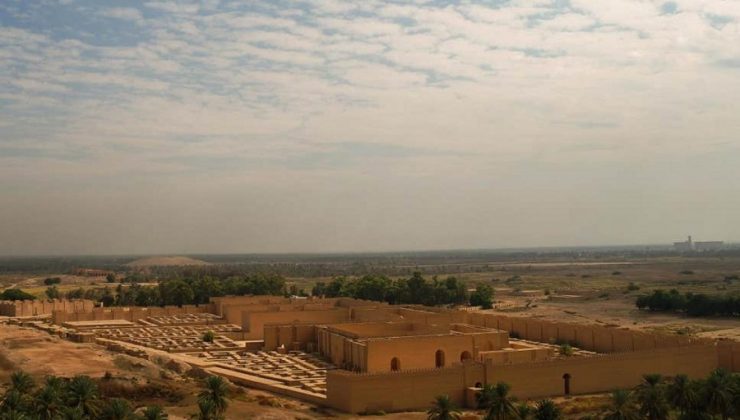 کازمی پارێزگارێک لە پۆستەکەی دووردەخاتەوە