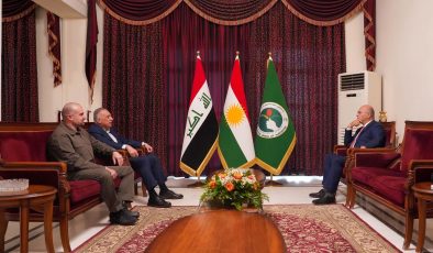 به‌رهه‌م ساڵح و مسته‌فا كازمی له‌گه‌ڵ بافڵ جه‌لال تاڵه‌بانی كۆبوونه‌وه‌