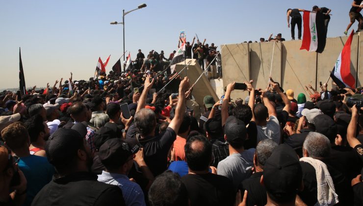 خۆپیشاندەرانی بەغداد چوونە نێو ناوچەی سەوز