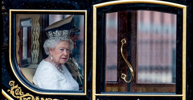 تەرمی شاژن ئیلیزابێس بەرەو بەریتانیا بەڕێکەوت