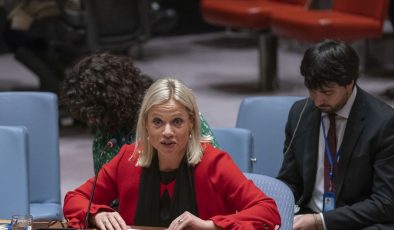 پلاسخارت: دۆخی سیاسی عێراق هەستیارە و تائێستا لایەنە کوردییەکان لەسەر بەربژێری سەرۆککۆمار رێکنەکەوتوون