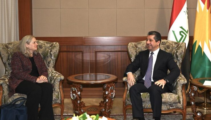 مەسرور بارزانی پێشوازی لە باڵیۆزی ئەمریکا لە عێراق دەکات