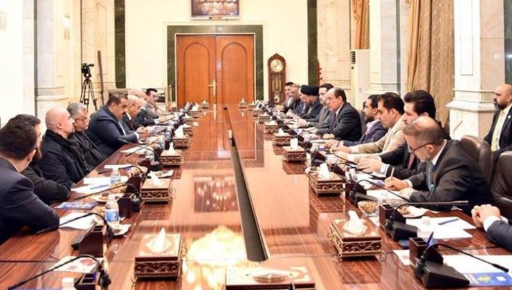 هاوپەیمانیی ئیداره‌ی دەوڵەت قەیرانی دابەزینی بەهای دینار و بودجە تاوتوێ دەکات