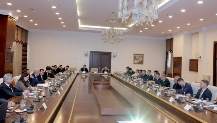 شاندی دانوستانكاری هەرێم لەگەڵ كۆمپانیاكانی بەرهەمهێنانی نەوت كۆبووەوە