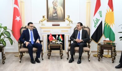 ئومێد خۆشناو و کونسوڵی تورکیا تاوتوێی نۆژەنکردنەوەی گۆڕستانی گەورەی هەولێر دەکەن