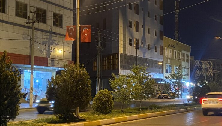 ئومێد خۆشناو: هەڵکردنی ئاڵای وڵاتێکی تر پرۆتۆکۆڵییە و لە هەموو دونیا کاری وا کراوە