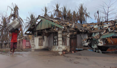 لە ئیندۆنیزیا بەهۆی لافاوەوە 15 کەس گیانیان لەدەستدا