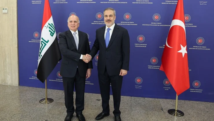 وەزیری دەرەوەی تورکیا: یاداشتنامەی لێکتێگەیشتنی تورکیا وعێراق گرنگی مێژوویی هەیە