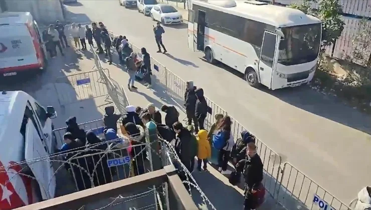 وەزارەتی ناوخۆی تورکیا دەستگیرکردنی 1626 کۆچبەری نایاسایی ڕاگەیاند