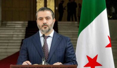 وەزیری دەرەوەی سووریا دەچێتە توركیا