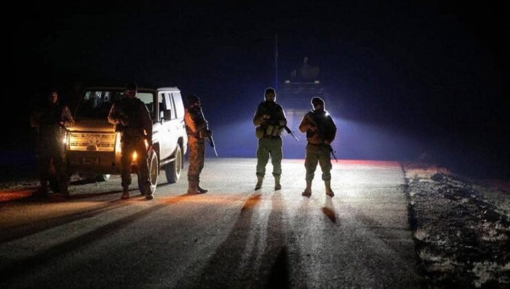 شەڕ و پێکدادانەکانی دوێنێ نێوان هێزە ئەمنییەکان و چەکدارانی سەر بە بەشار ئەسەد 48 كەس کوژران