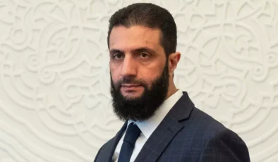 ئەحمەد شەرع بەشداری لوتكەی عەرەبی ناكات