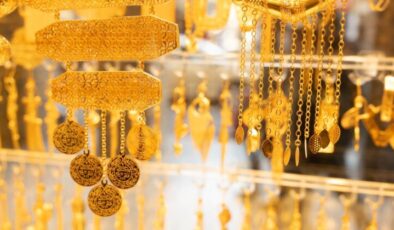 نرخی زێڕ دابەزی