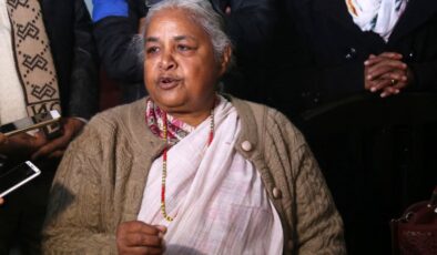 ژنە دادوەرێک لە رێگەی سۆشیال میدیاوە وەک سەرۆکوەزیرانی نیپاڵ هەڵبژێردرا