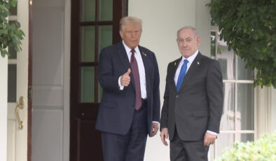 ترەمپ لە کۆشکی سپی پێشوازی لە نەتانیاهۆ دەکات