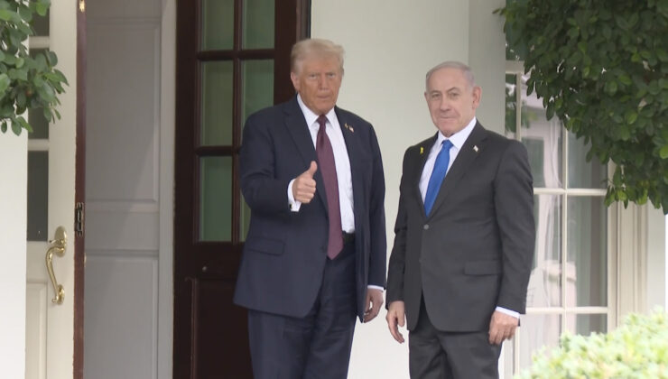ترەمپ لە کۆشکی سپی پێشوازی لە نەتانیاهۆ دەکات