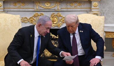 ترەمپ: ناتانیاهۆ رازی بوو بە ئاگربەستی غەززە