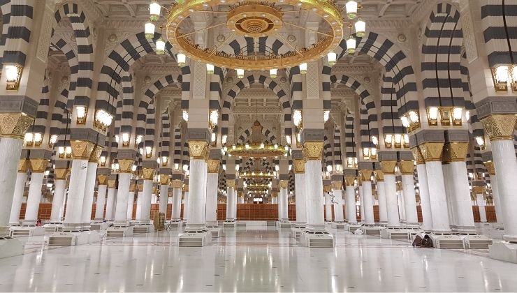 سعودیه‌ بڕیارێکی نوێ لەبارەی ڤیزە بۆ عومرە دەرکرد