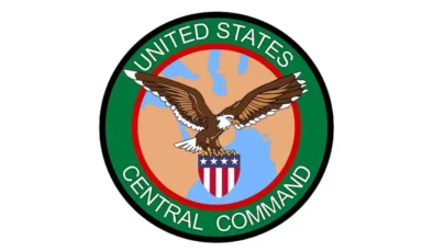 هێزەکانی مارینز ڕێگری لە کەشتییەکی بازرگانی دەکەن لە دەریای عەرەب